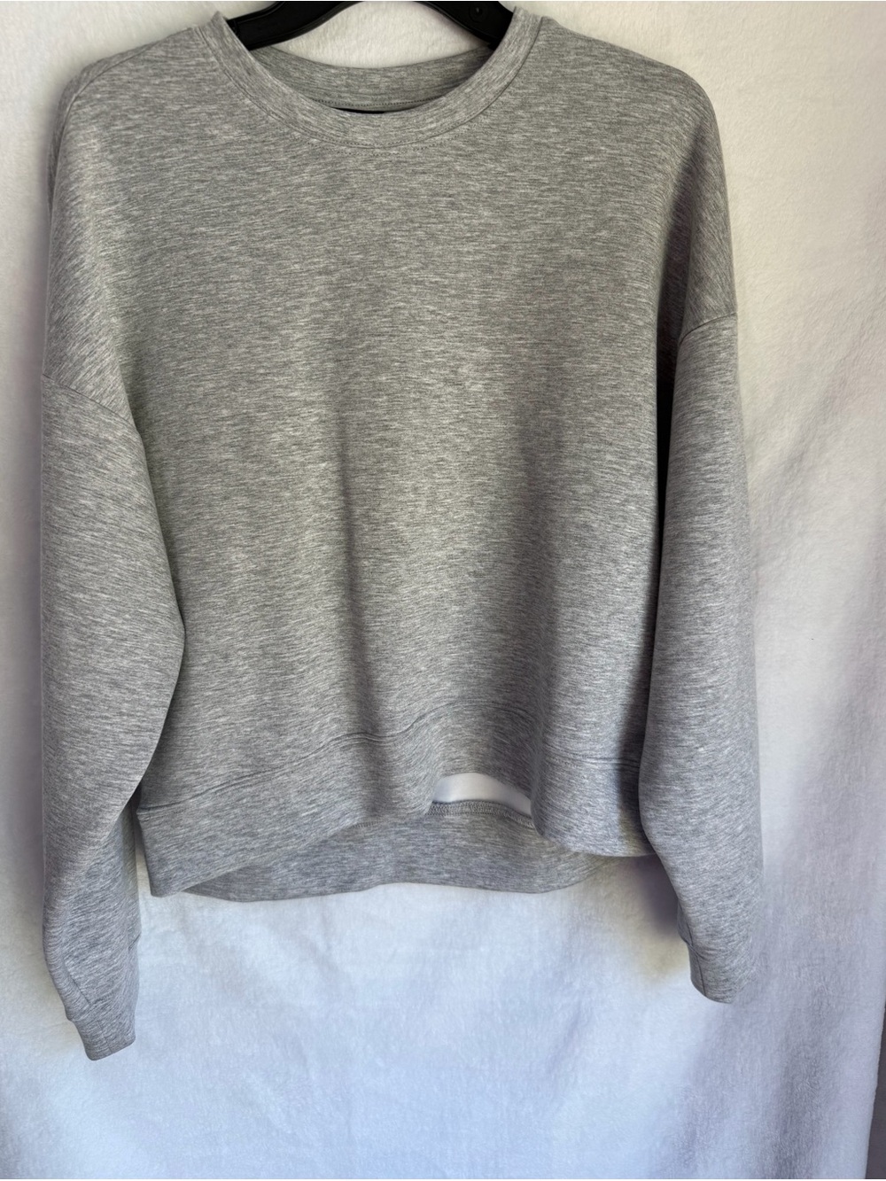 Women's Gray Crewneck Sweatshirt